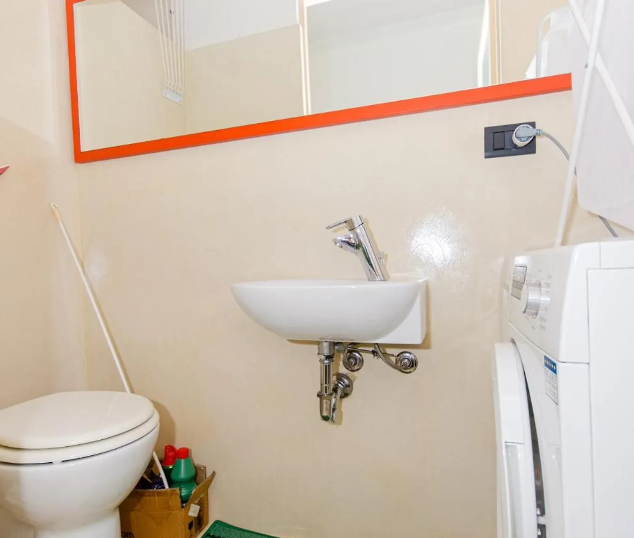 Brenta Flat Apartment Milan Italy